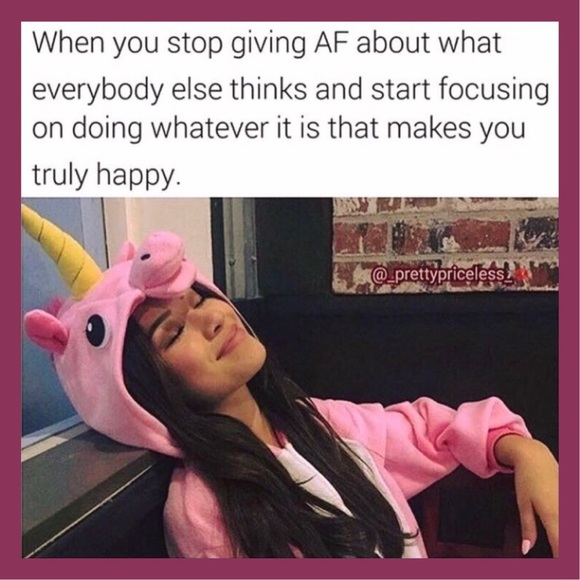 • h e l l o • t h e r e • - Picture 14 of 16